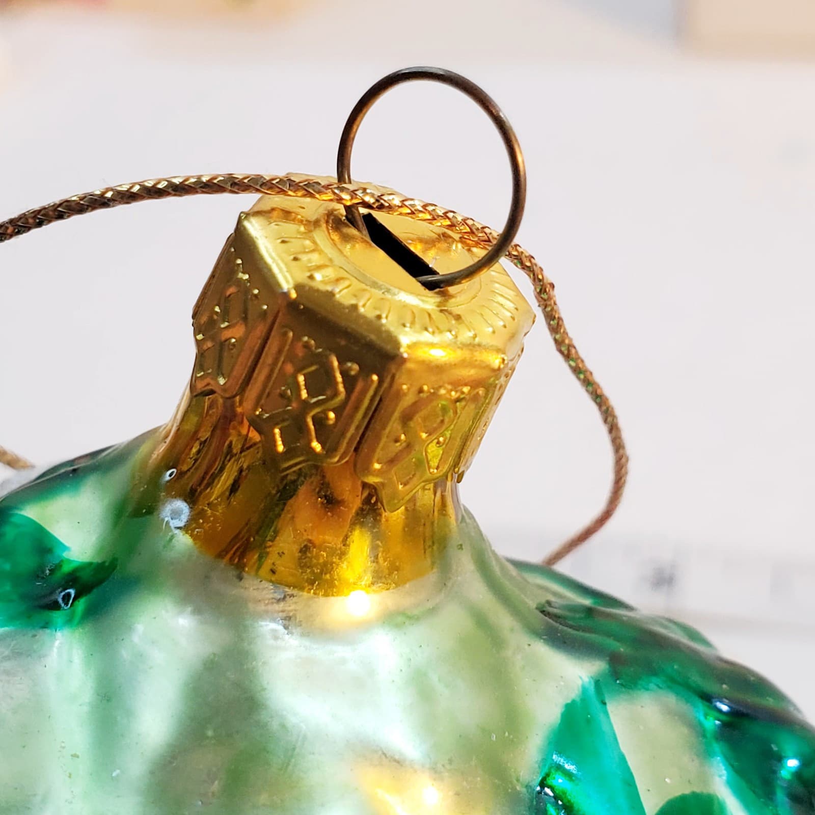 Vintage Blown Glass Snowman Jumping Through a Wreath Christmas Ornament - Thumbnail 4