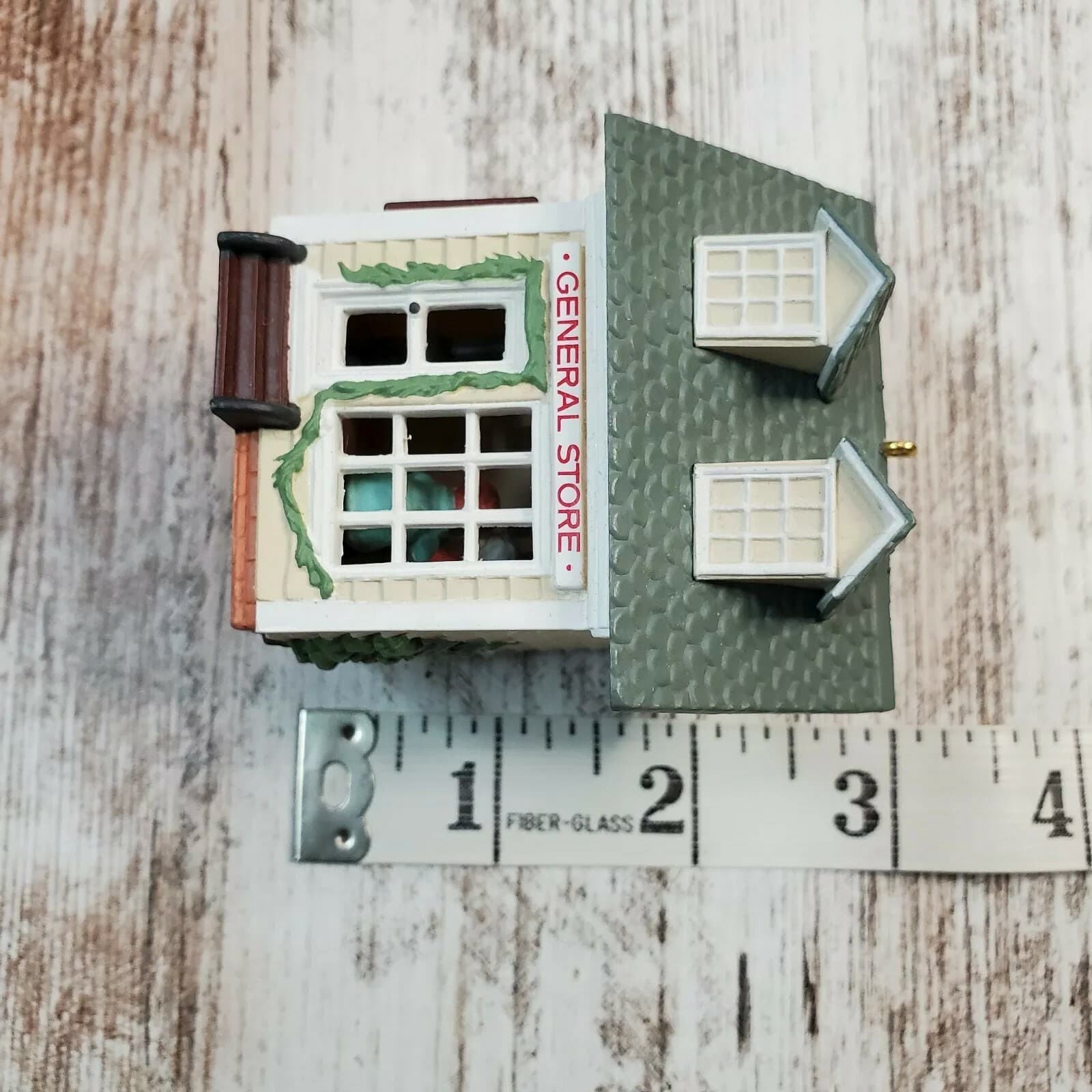 Vtg 1986 Hallmark Keepsake Lighted Ornament Holiday Magic General Store - Thumbnail 8