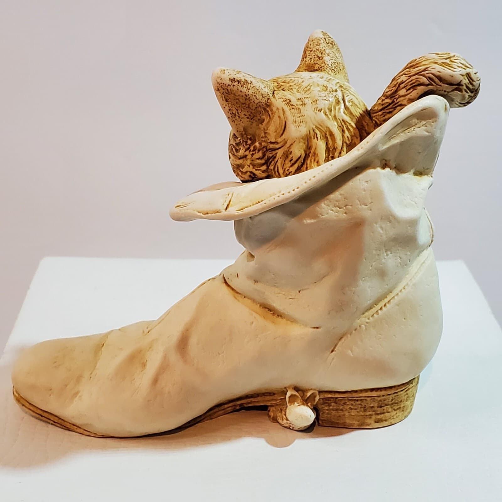 Vtg Harmony Kingdom Purrfect Fit Cat in Shoe Victorian Boot Trinket Box Figurine - Thumbnail 2