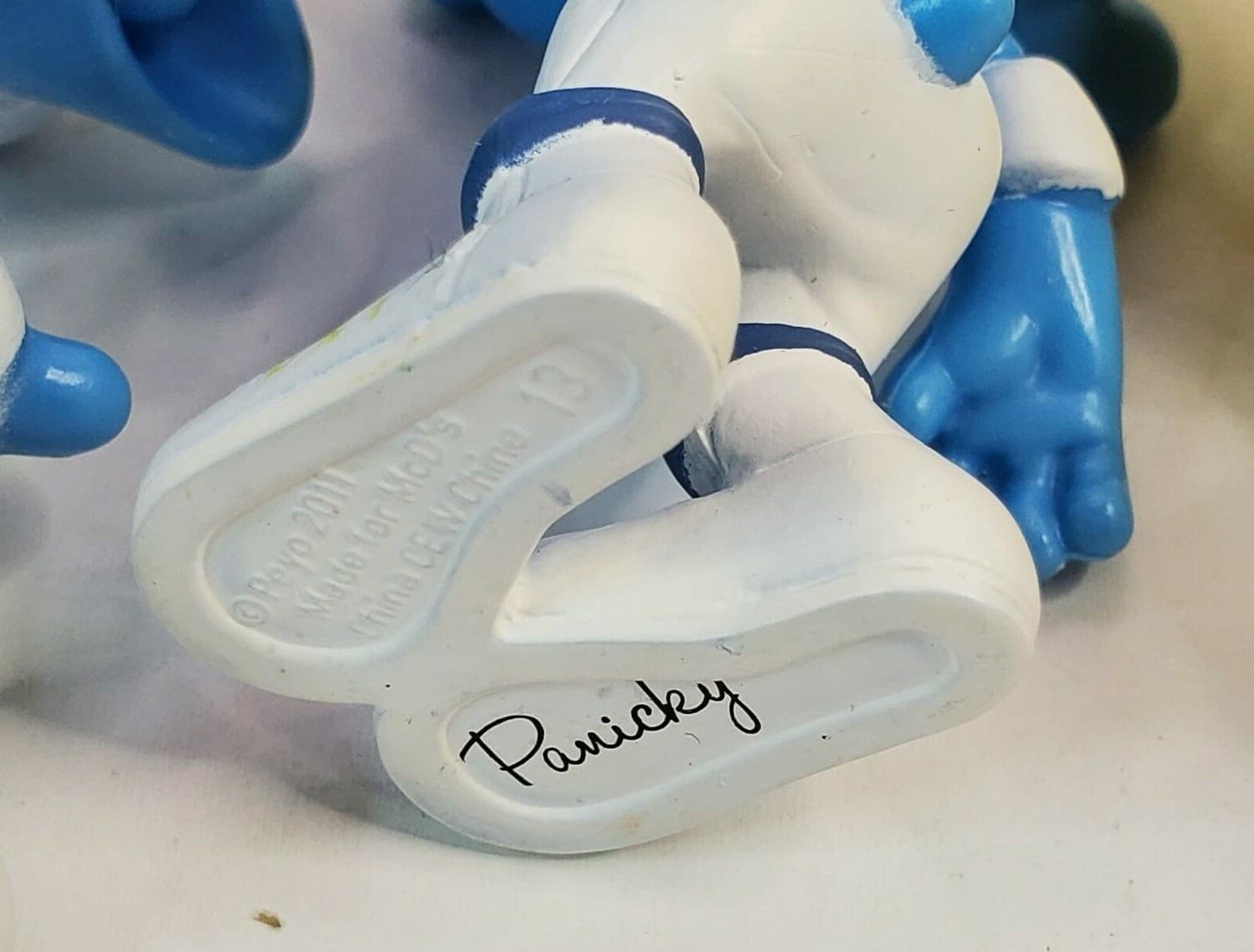 Lot of 4 Various Smurf Figurines McDonalds Happy Meal Toys 2011 PVC Peyo 3" Tall - Thumbnail 7