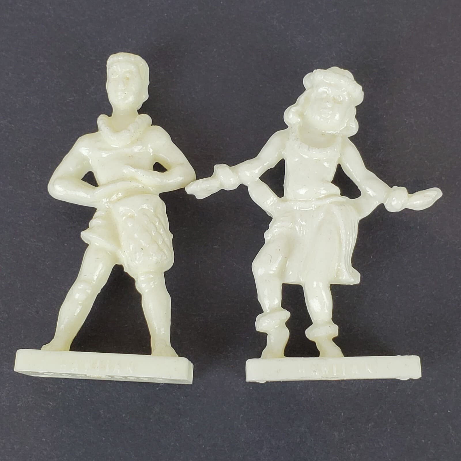 4 Vtg Van Brode Co. Figures Around The World Hawaii W. Indies Cereal Premiums - Thumbnail 5