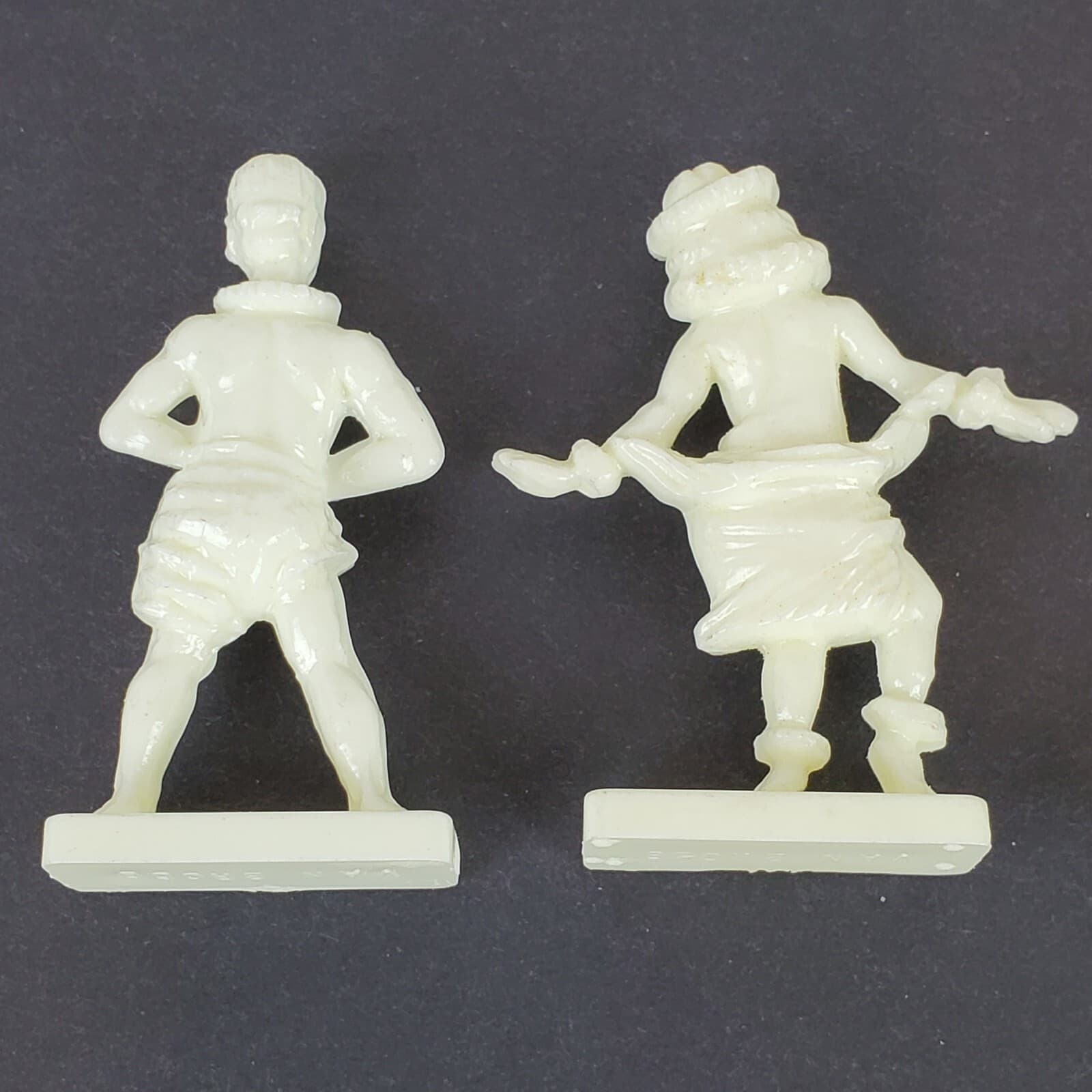 4 Vtg Van Brode Co. Figures Around The World Hawaii W. Indies Cereal Premiums - Thumbnail 9