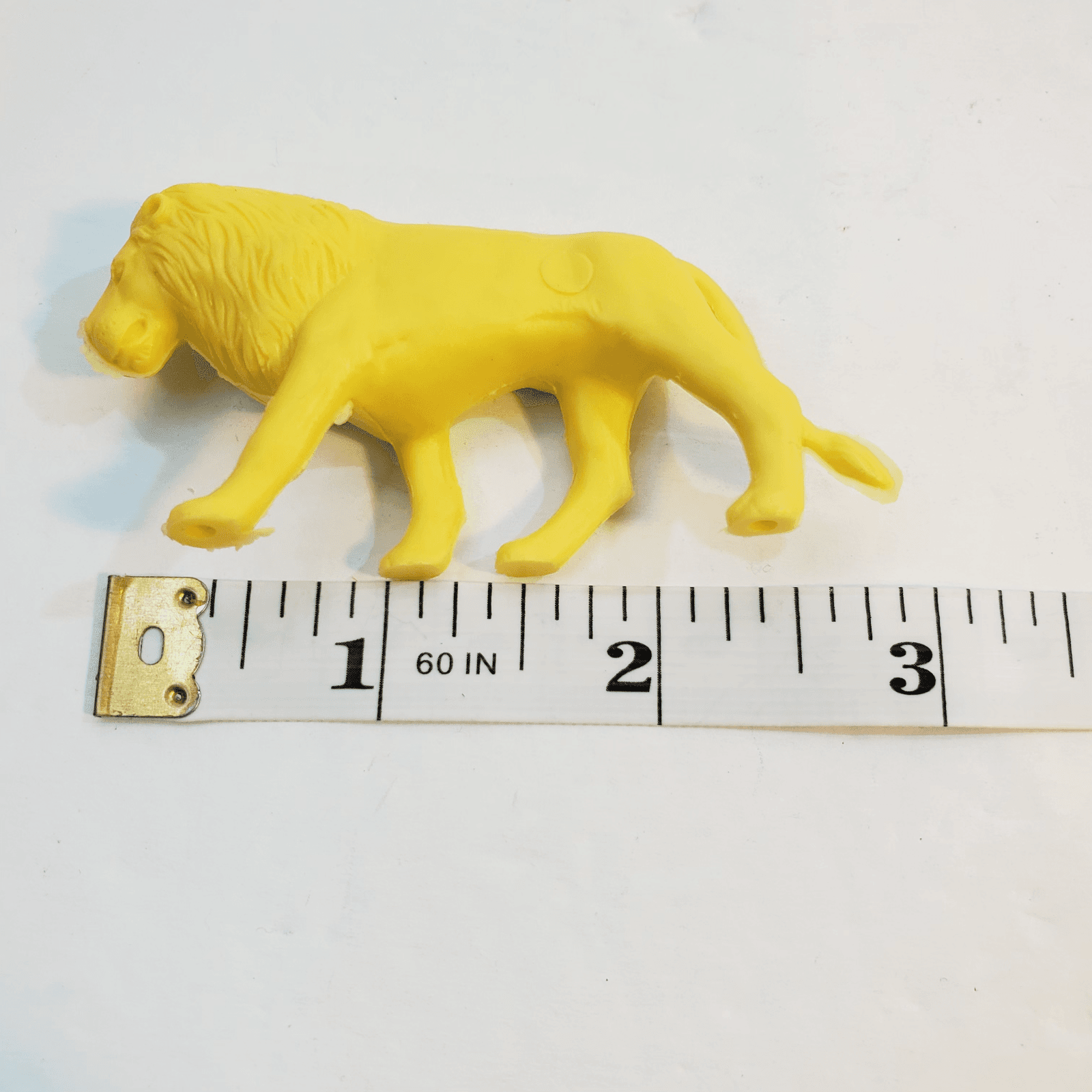 Lot of 7 Yellow Hard Molded Plastic Wild Animals Lion Monkey Fox Bear Hippo Deer - Thumbnail 7