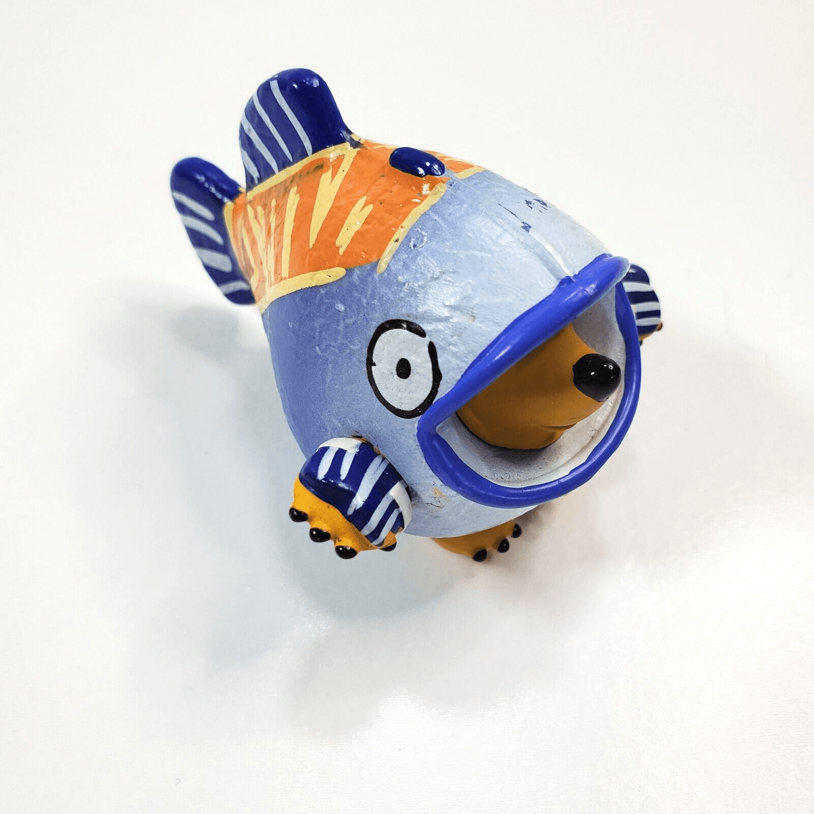 Disney Toy Story 3 Mr Pricklepants Hawaiian Vacation Fish Toy Vinyl Figure - Thumbnail 2