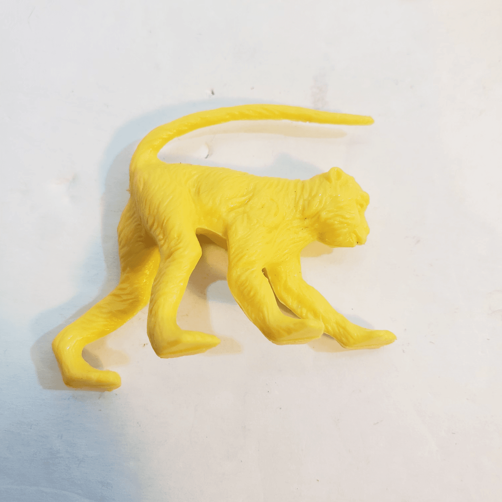 Lot of 7 Yellow Hard Molded Plastic Wild Animals Lion Monkey Fox Bear Hippo Deer - Thumbnail 5