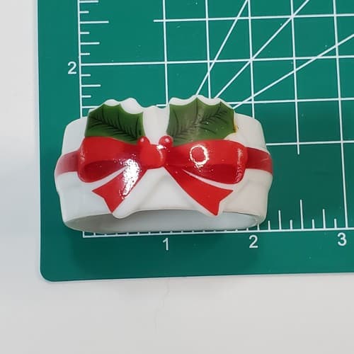 Vtg 1986 Mt Clemens Pottery 6 Ribbon & Holly Porcelain Napkin Ring Holders Japan - Thumbnail 4