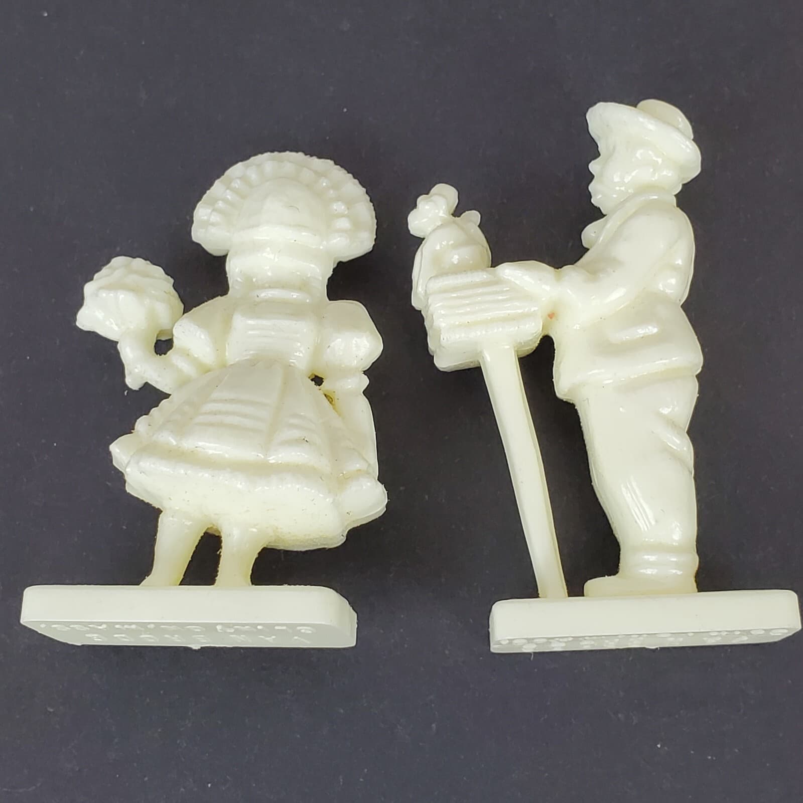 4 Vtg Van Brode Co. Figures Around The World Spanish Italy Cereal Premiums 2" - Thumbnail 7