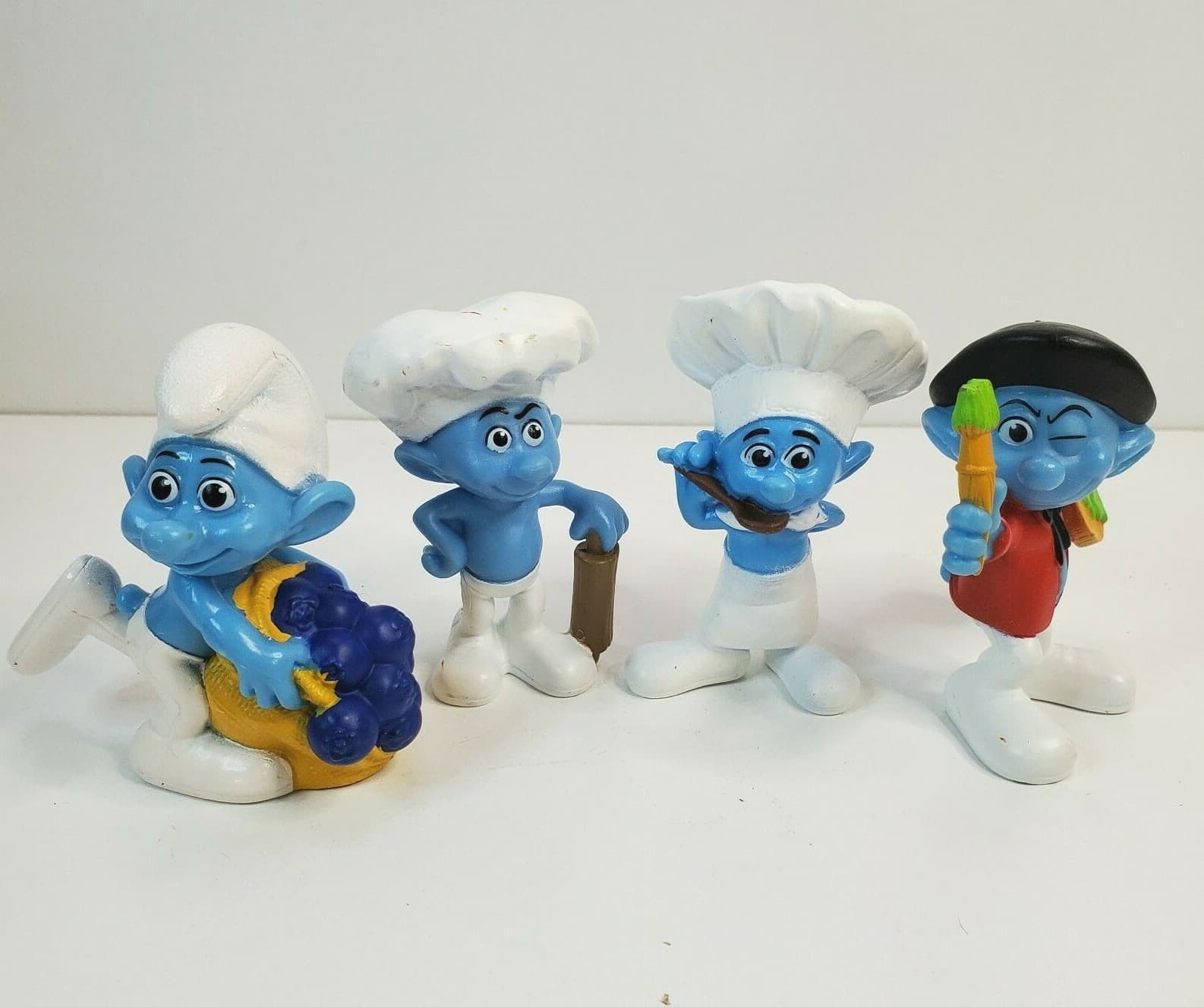 Lot of 4 Smurf Figurines McDonalds Happy Meal Toys Chef 2011 PVC Peyo 3" Tall