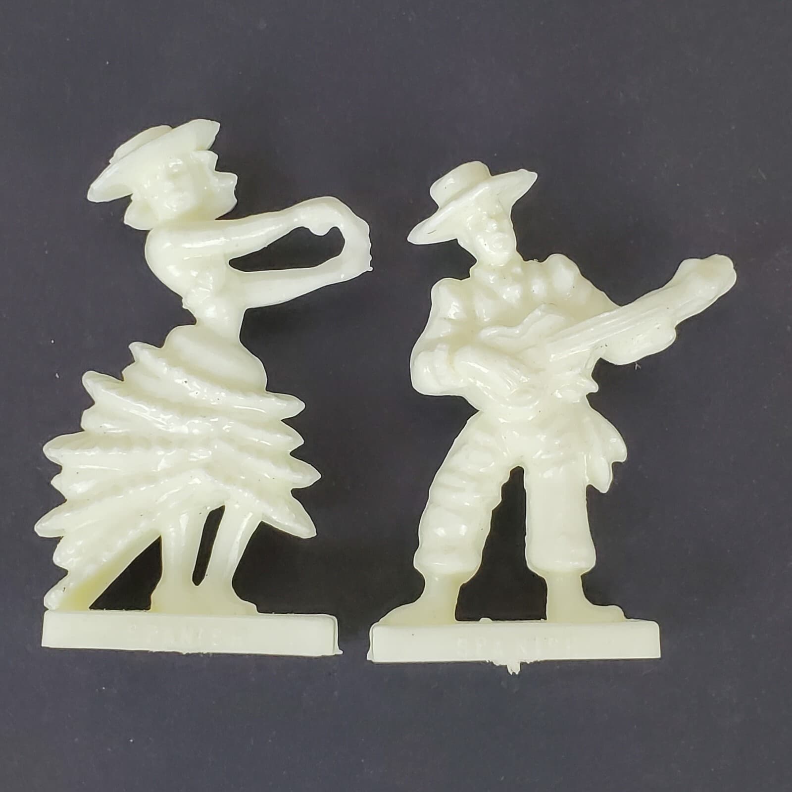 4 Vtg Van Brode Co. Figures Around The World Spanish Italy Cereal Premiums 2" - Thumbnail 9