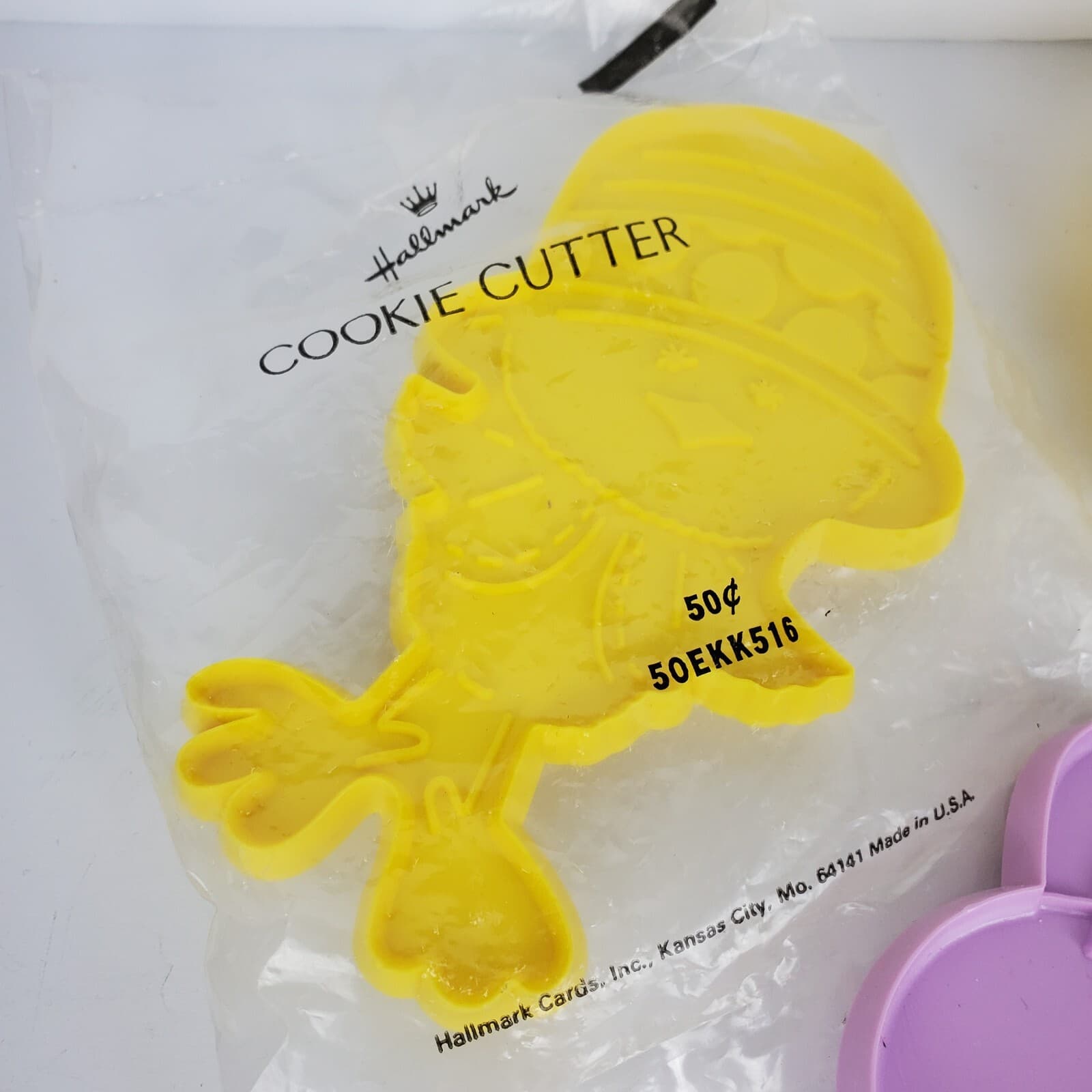 Vtg Hallmark Cookie Cutters Easter Set of 4 Bunny Tulip Sitting & Standing Chick - Thumbnail 5