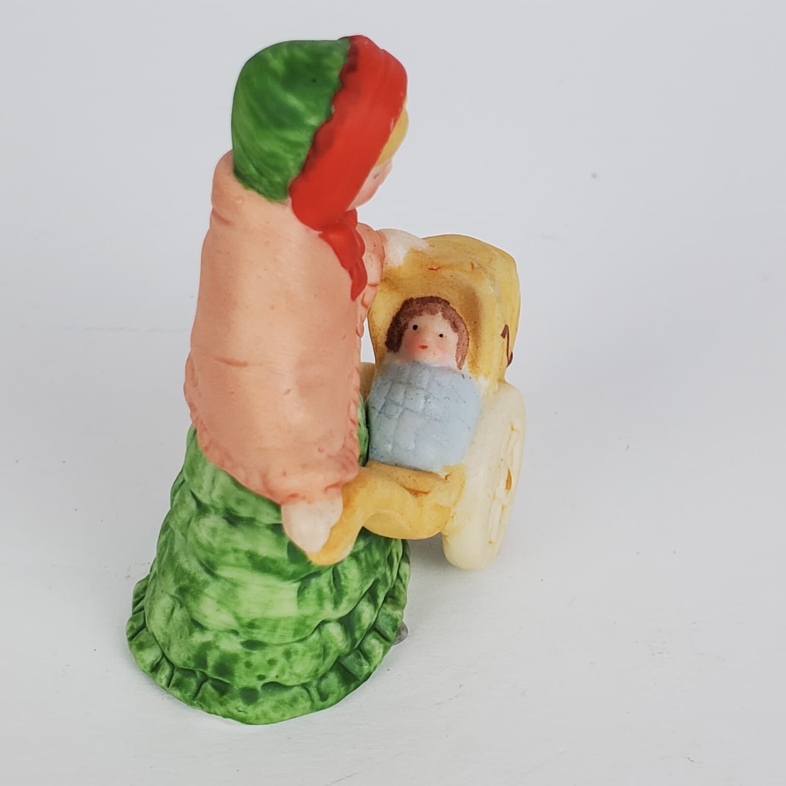 Vtg 1986 LEFTON Colonial Village Grandmother Eberhart Carriage Figurine #05827 - Thumbnail 3