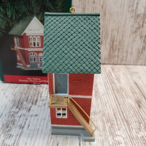 Vintage Hallmark 1991 Nostalgic Houses & Shops 8th Fire Station Ornament & Box - Thumbnail 2