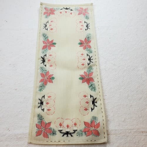 Vintage Woven Textile Poinsettia Candles Dresser Scarf Table Runner 9" x 22" - Thumbnail 8