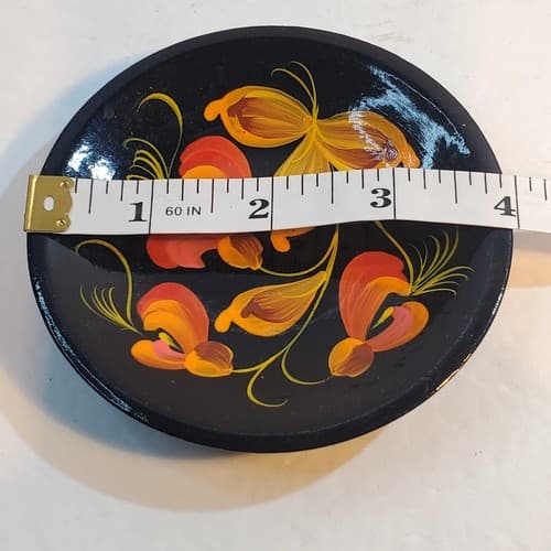 Vintage Wooden Hand Painted Floral Mini Wall Plates Made In USSR 4 inch Set of 2 - Thumbnail 7