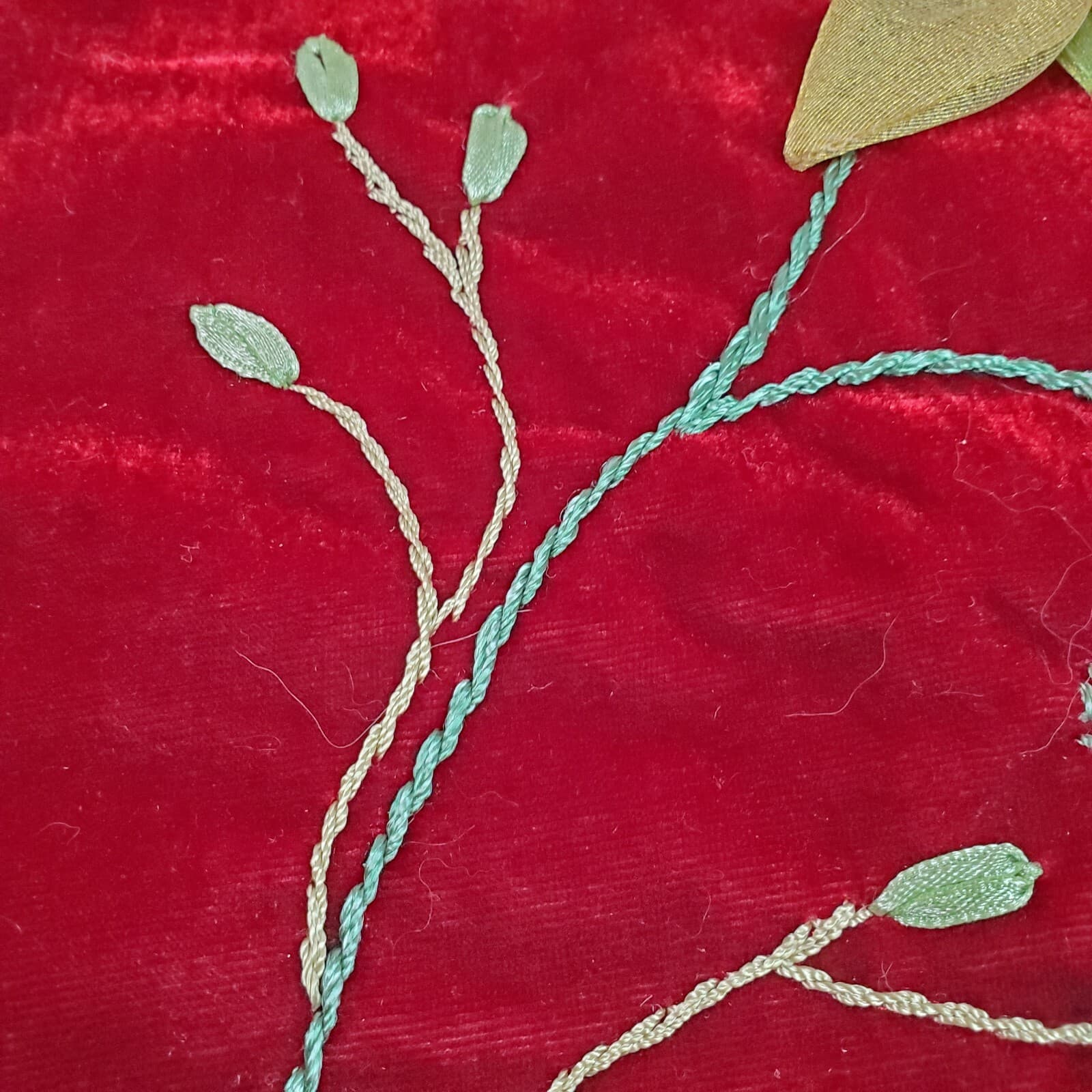 Vintage PRIMA CREATIONS Burgundy Velvet Gold Pointsetta Christmas Stocking - Thumbnail 3