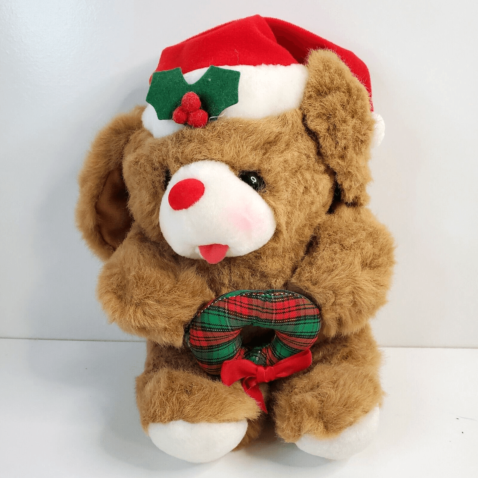 Vintage Fun World Christmas Santa Hat Dog Holding Wreath Plush Stuffed 10”
