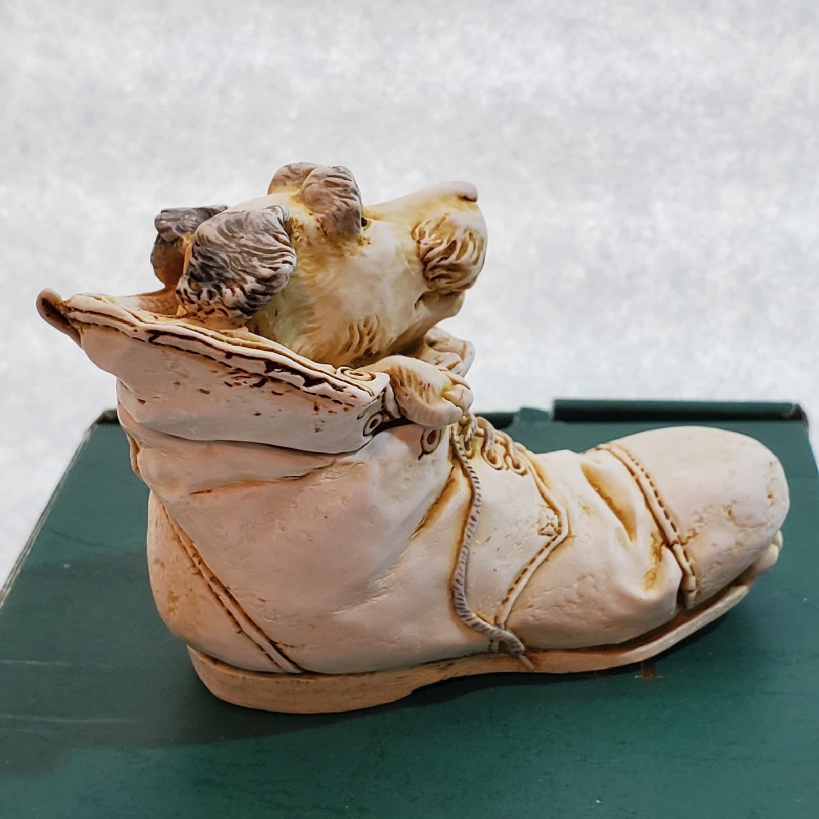 Harmony Kingdom Sole Mate Dog in Boot UK Made 1999 Trinket Box Figurine - Thumbnail 5