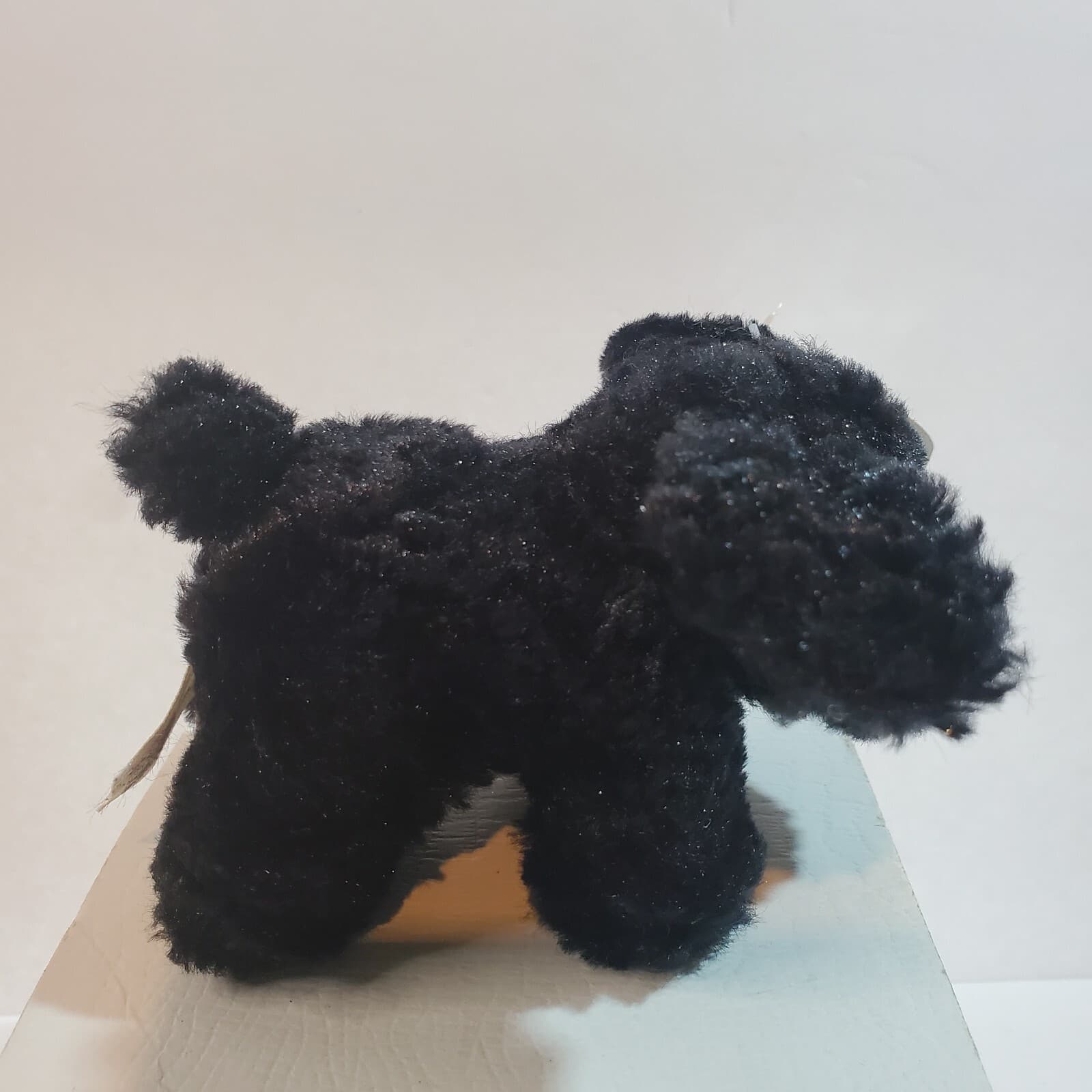 Vintage Gund My Name is Tuff Stuff 13022 Mini Plush Toy Dog 4" L Barks SEE VIDEO - Thumbnail 2