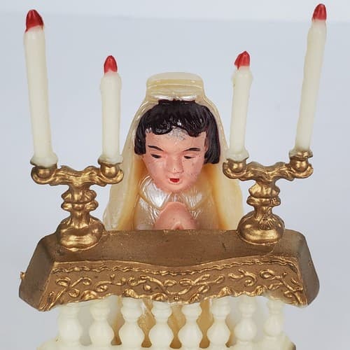 Vintage Plastic Praying Girl Cake Topper Confirmation First Communion Hong Kong - Thumbnail 8