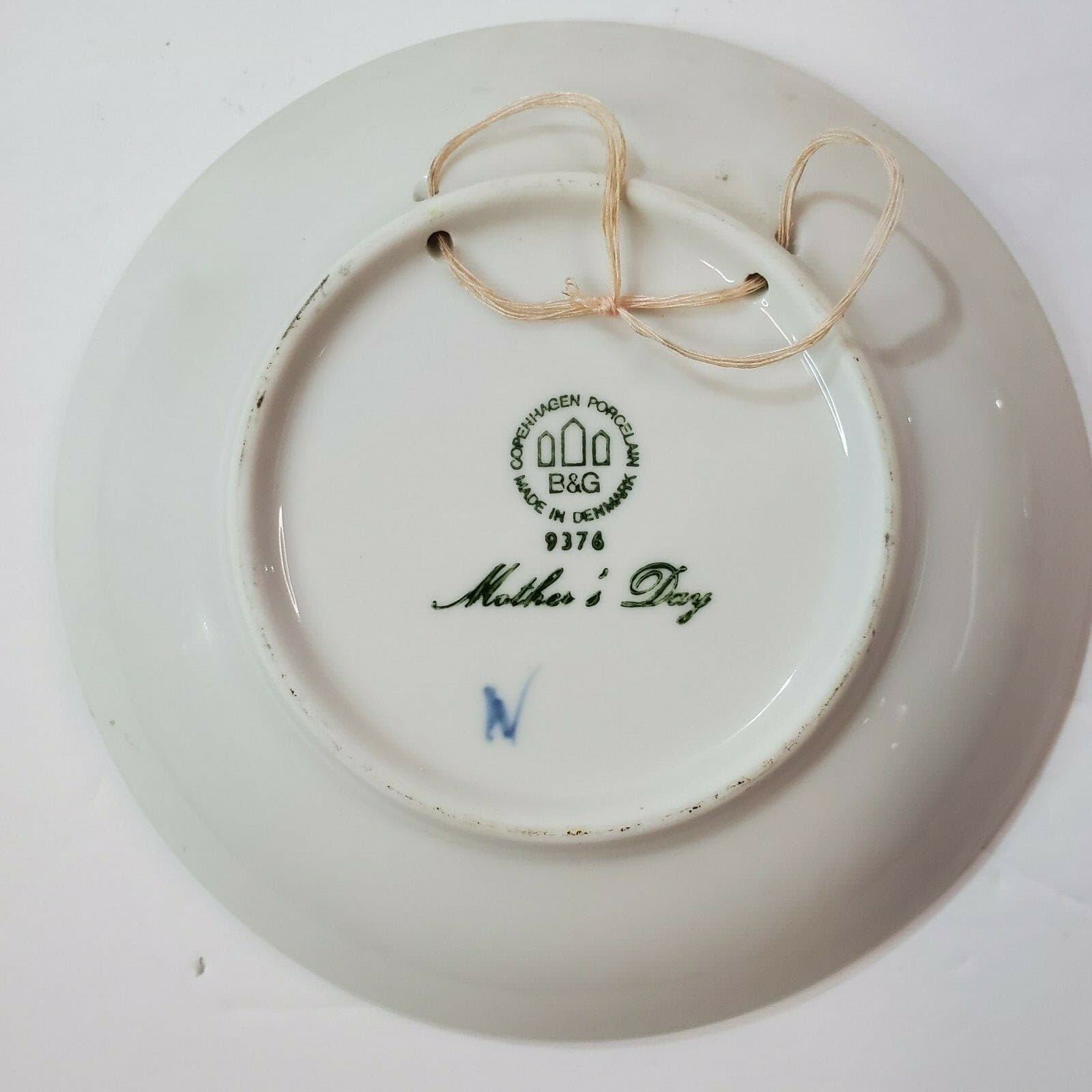 Vintage 1976 B & G Copenhagen Porcelain Blue Mothers Day Mors Dag Plate Swans - Thumbnail 3