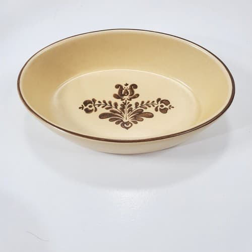 Vtg Pfaltzgraff Village Pattern Small Oval Serving Vegetable Bowl Beige Brown
