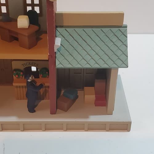 Vtg 1998 Hallmark HALLS TRAIN STATION Ornament 25th Anniversary Edition NO BOX - Thumbnail 6