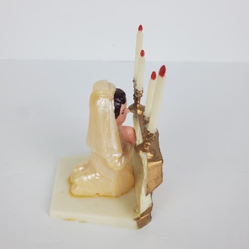 Vintage Plastic Praying Girl Cake Topper Confirmation First Communion Hong Kong - Thumbnail 5