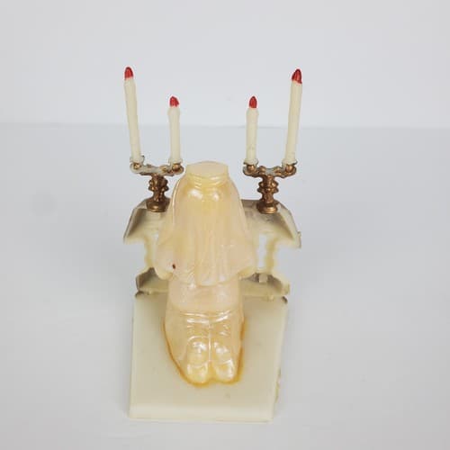 Vintage Plastic Praying Girl Cake Topper Confirmation First Communion Hong Kong - Thumbnail 4
