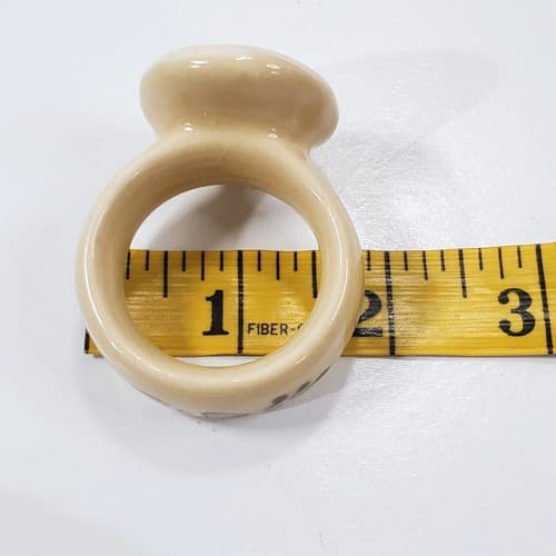 Vintage Pfaltzgraff Village Pattern Stoneware Napkin Rings Beige Brown Set of 6 - Thumbnail 5