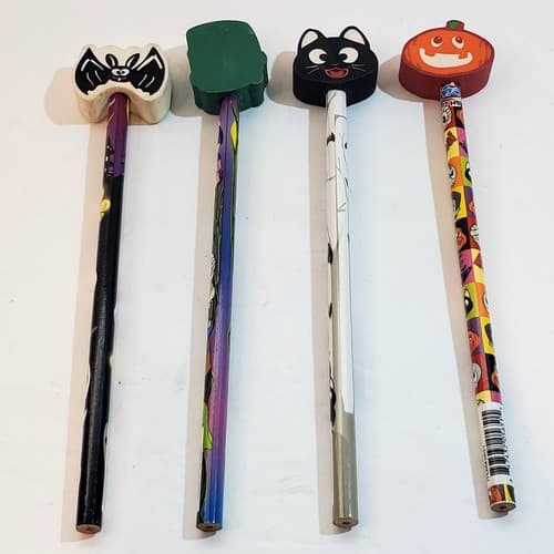 4 VIntage DIG #2 HB Unsharpened Halloween Pencils W/ Erasers Cat Bat Pumpkin - Thumbnail 4