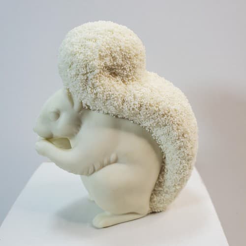 Vintage Department 56 Easter 2001 Porcelain Bushy Tail Squirrel Figurine 3.5” - Thumbnail 3