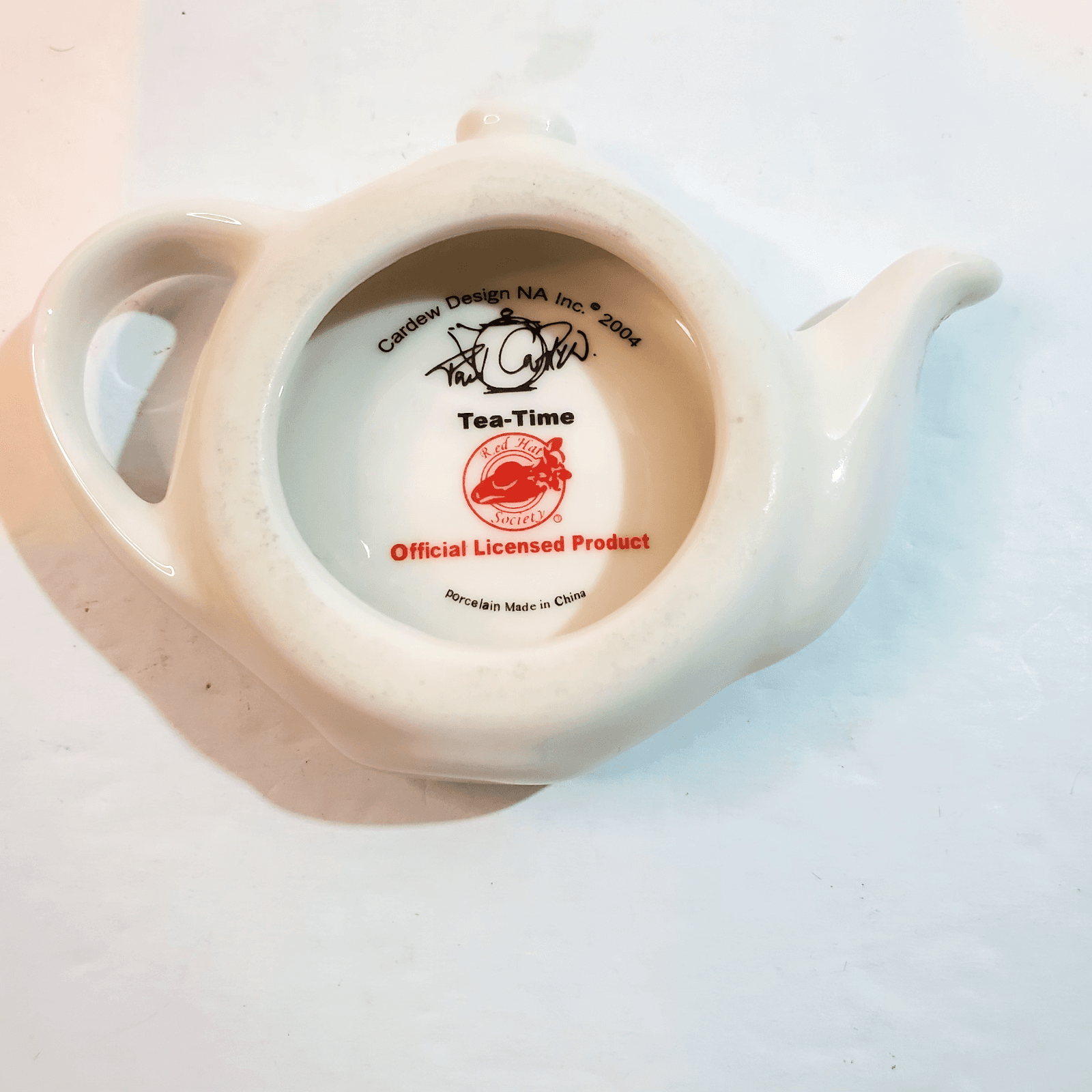 Paul Cardew 2004 Tea Time Butterfly Tea Bag Rest Flower Chain Red Hat Society - Thumbnail 3