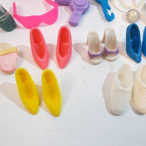 Vintage Barbie Doll Accessories 22 piece Mixed Lot 1990's Shoes Boombox Necklace - Thumbnail 6