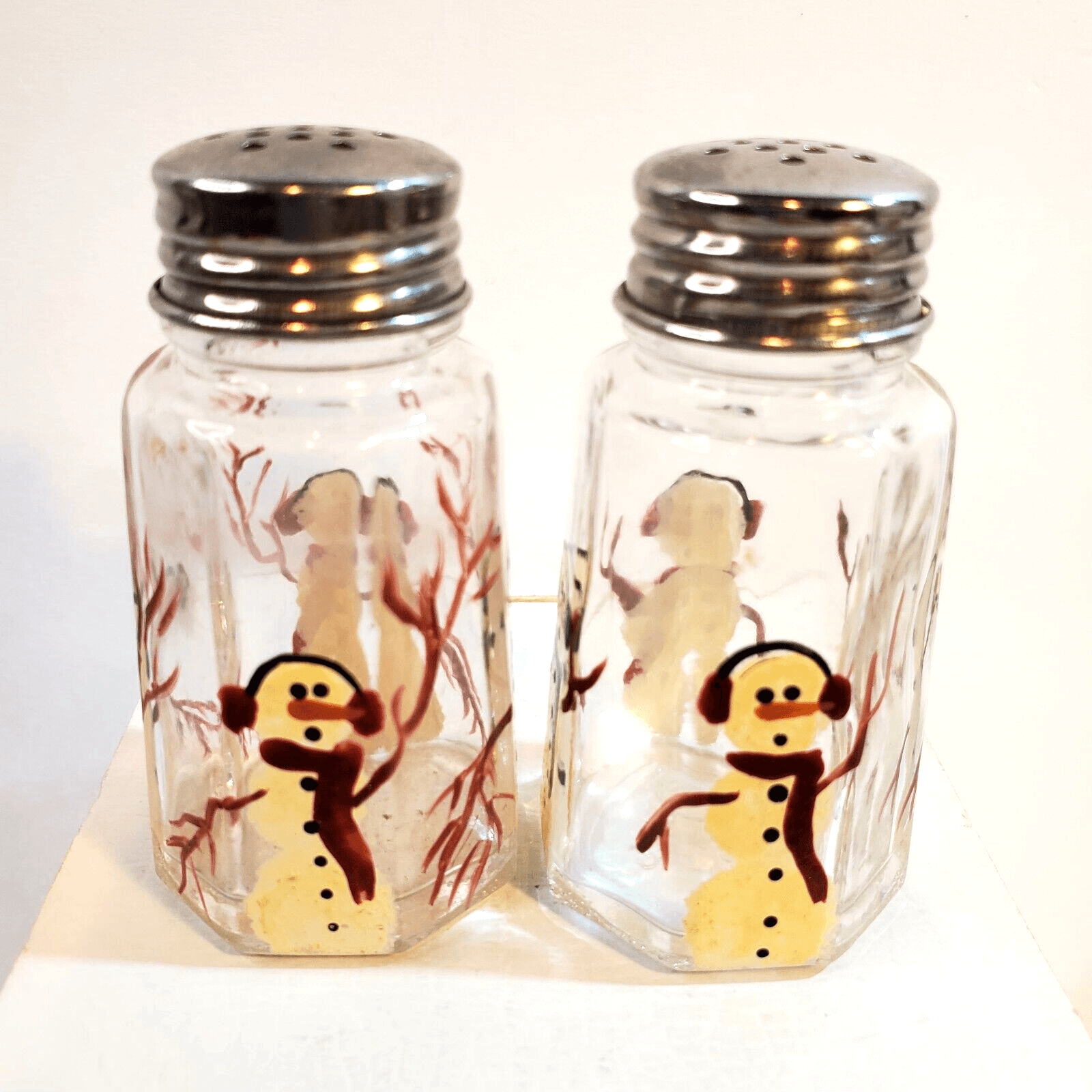 Vintage Gemco USA Glass Hand Painted Snowmen Christmas Salt & Pepper Shakers 3"