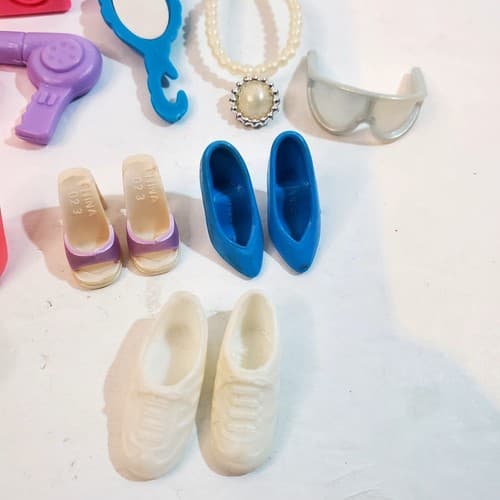 Vintage Barbie Doll Accessories 22 piece Mixed Lot 1990's Shoes Boombox Necklace - Thumbnail 5