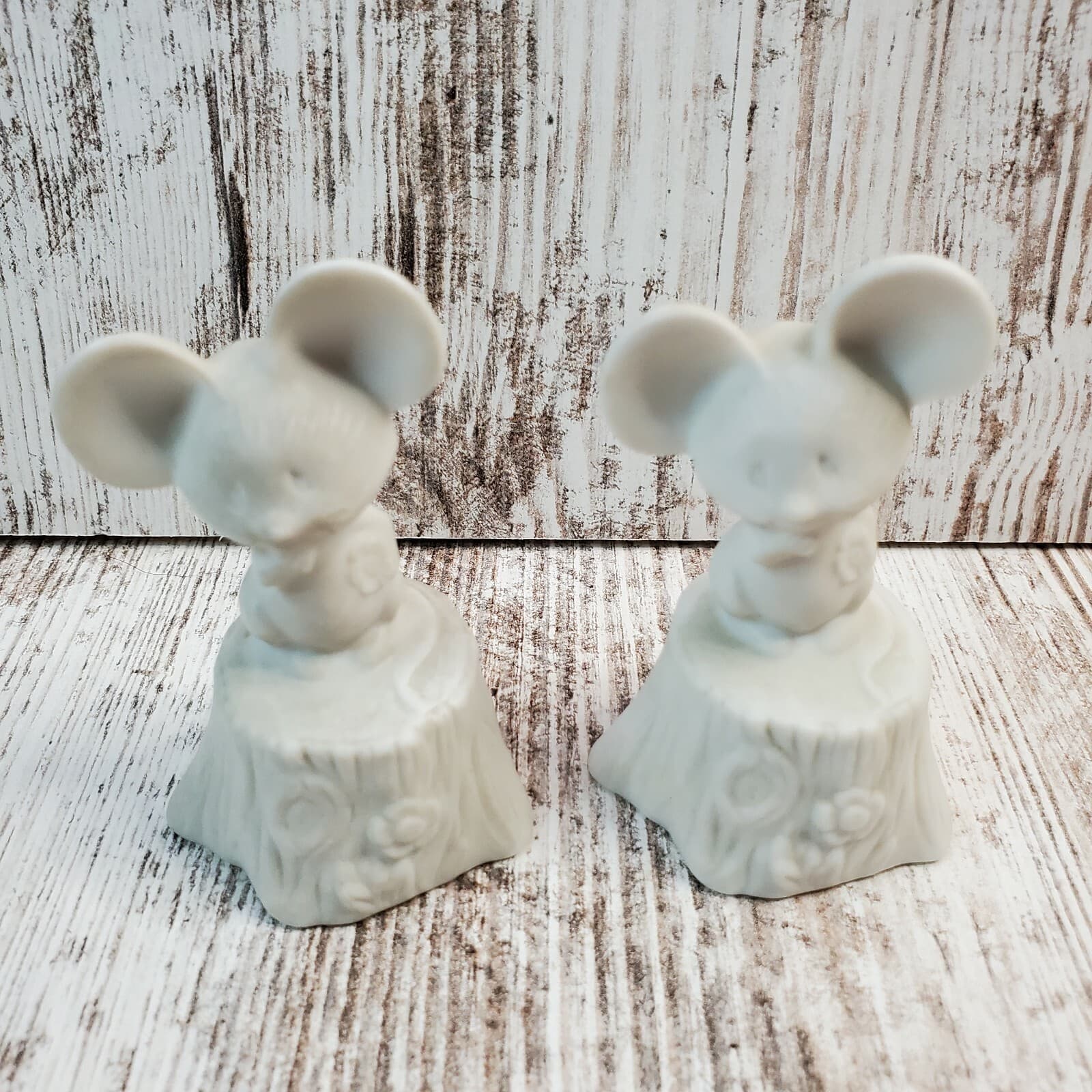 2 Vintage 1975 Hallmark Little Gallery Mouse 3" Handcrafted Bisque Porcelain