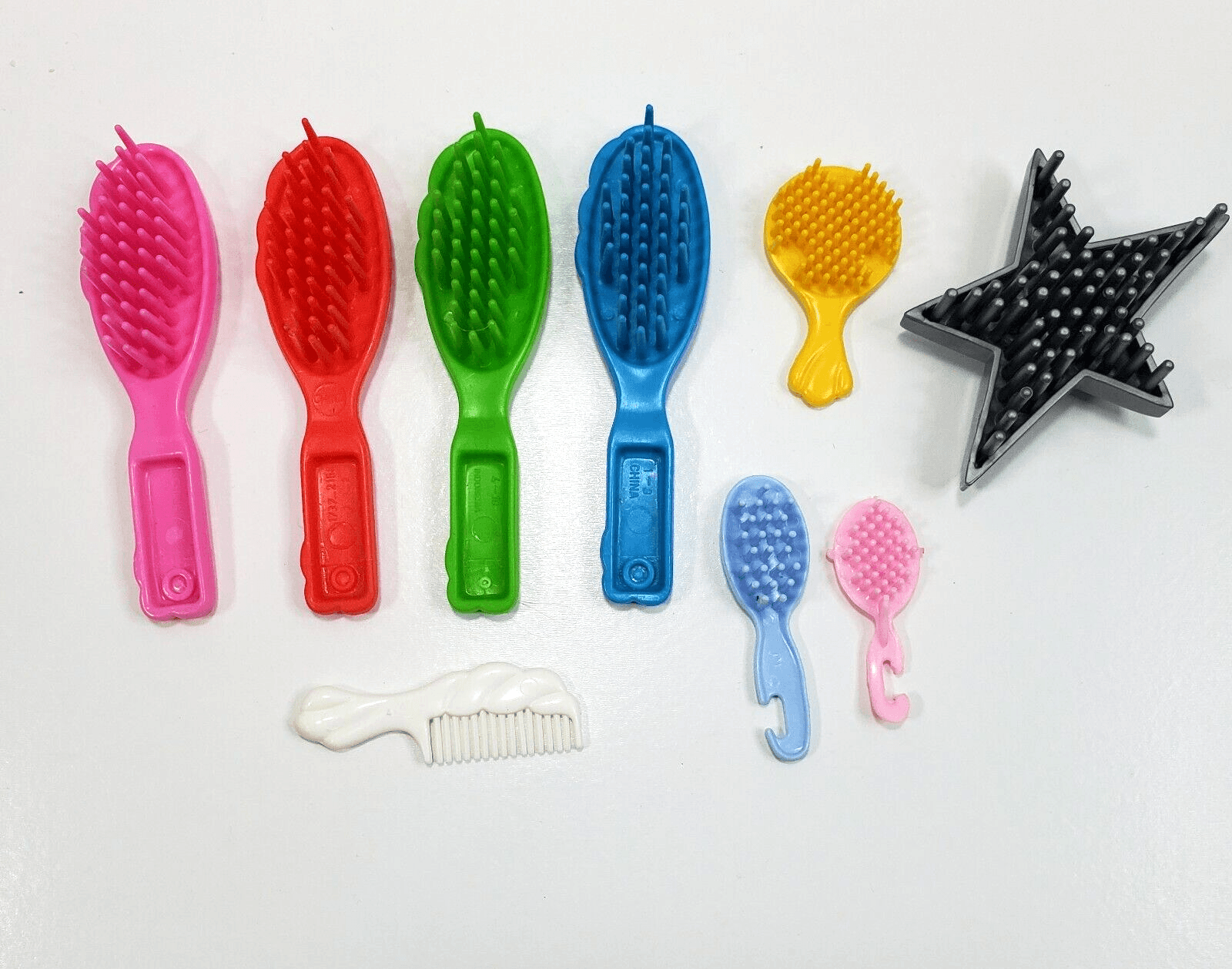 Vtg 90's Mattel Barbie & Friends Doll Hair Lot of 9 Shell Star Brush Comb #214 - Thumbnail 2