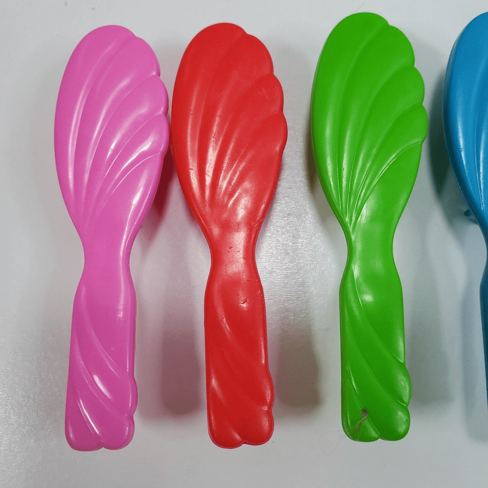 Vtg 90's Mattel Barbie & Friends Doll Hair Lot of 9 Shell Star Brush Comb #214 - Thumbnail 3