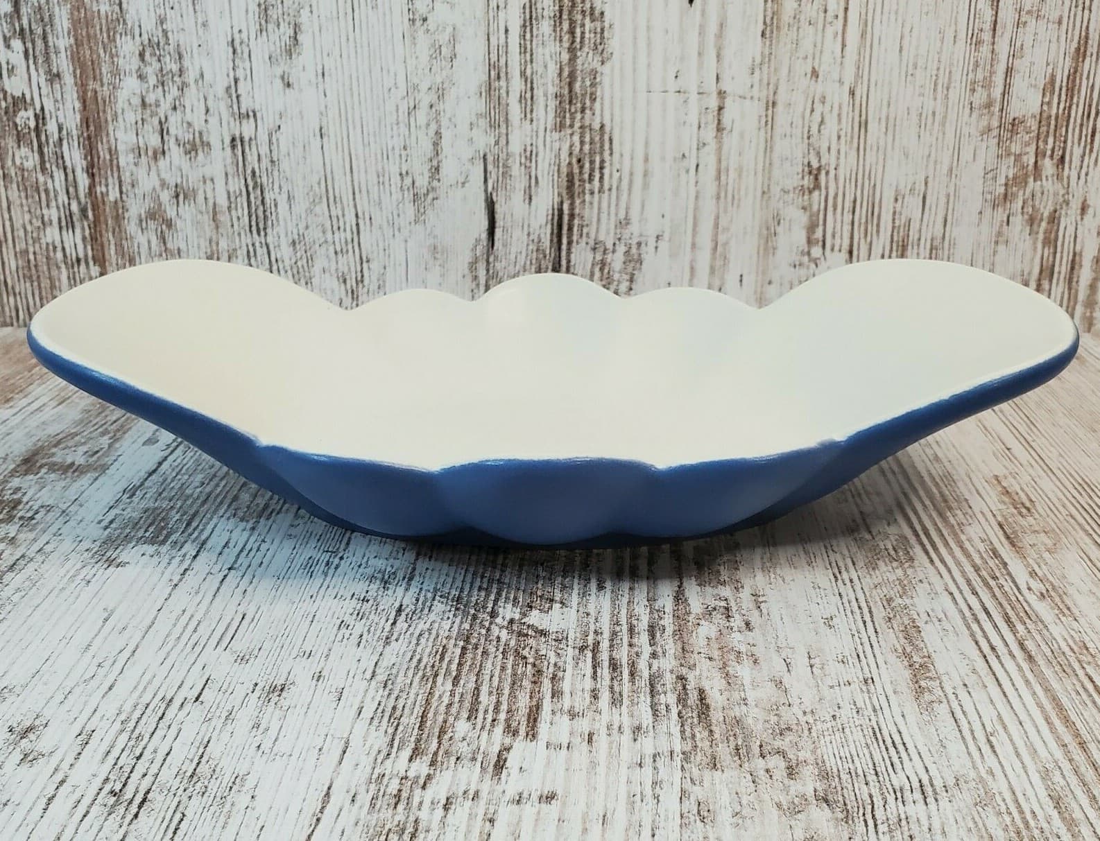 Haeger USA Oblong Bowl Dish Blue & White Scalloped Edge 10" Matte Finish