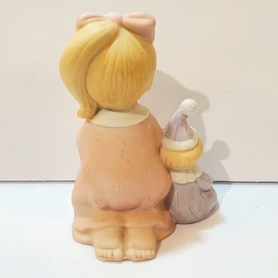 Vtg HOMCO Girl Praying Figurine with Teddy Bear Porcelain Bedtime Prayer #1433 - Thumbnail 4