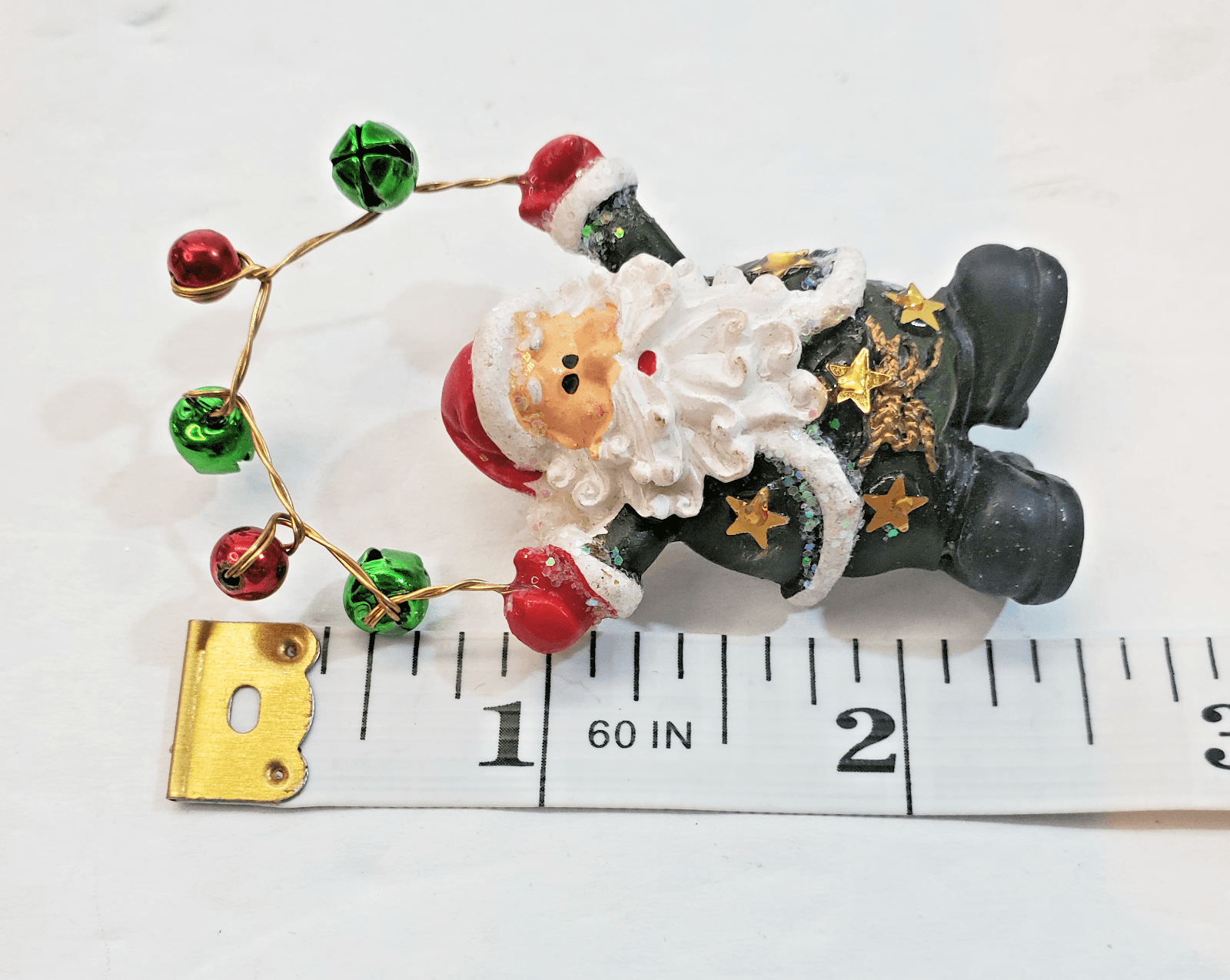 Vintage Resin and Metal Juggling Santa Christmas Holiday Brooch Pin - Thumbnail 3