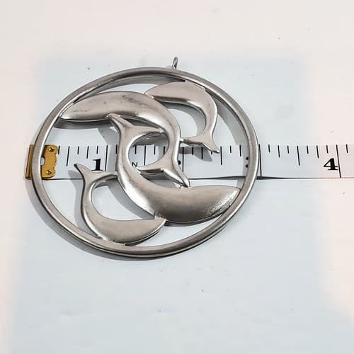 Vtg 1986 Ken Kantro Lovell Designs Dolphins Fish Pewter 3" Statement Pendant - Thumbnail 4