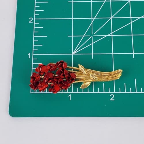 Vintage DM 97 Gold Tone Metal Red Enamel Dozen Long Stem Roses Brooch Pin - Thumbnail 4