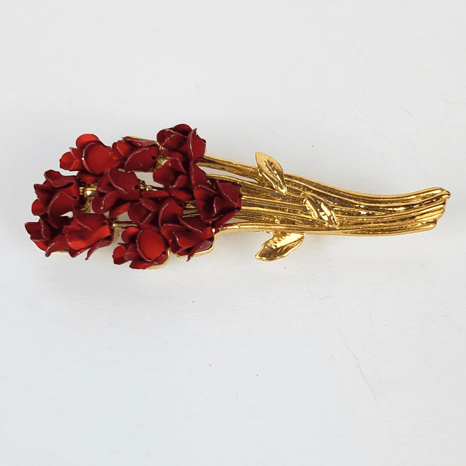 Vintage DM 97 Gold Tone Metal Red Enamel Dozen Long Stem Roses Brooch Pin