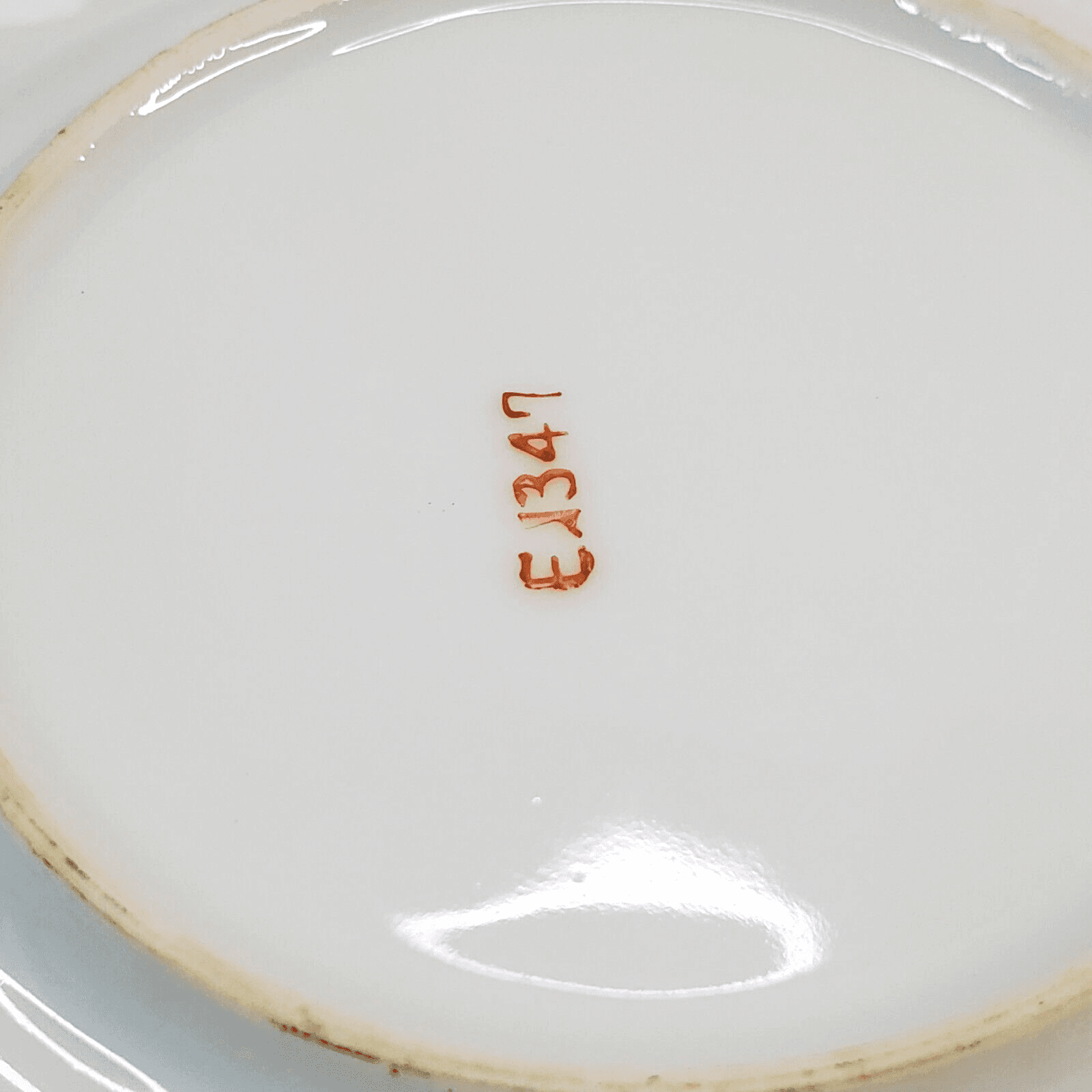 Enesco 4 1/2" Trinket Dish Plate Handpainted Floral Gold Trim Edge E1347 Japan - Thumbnail 4