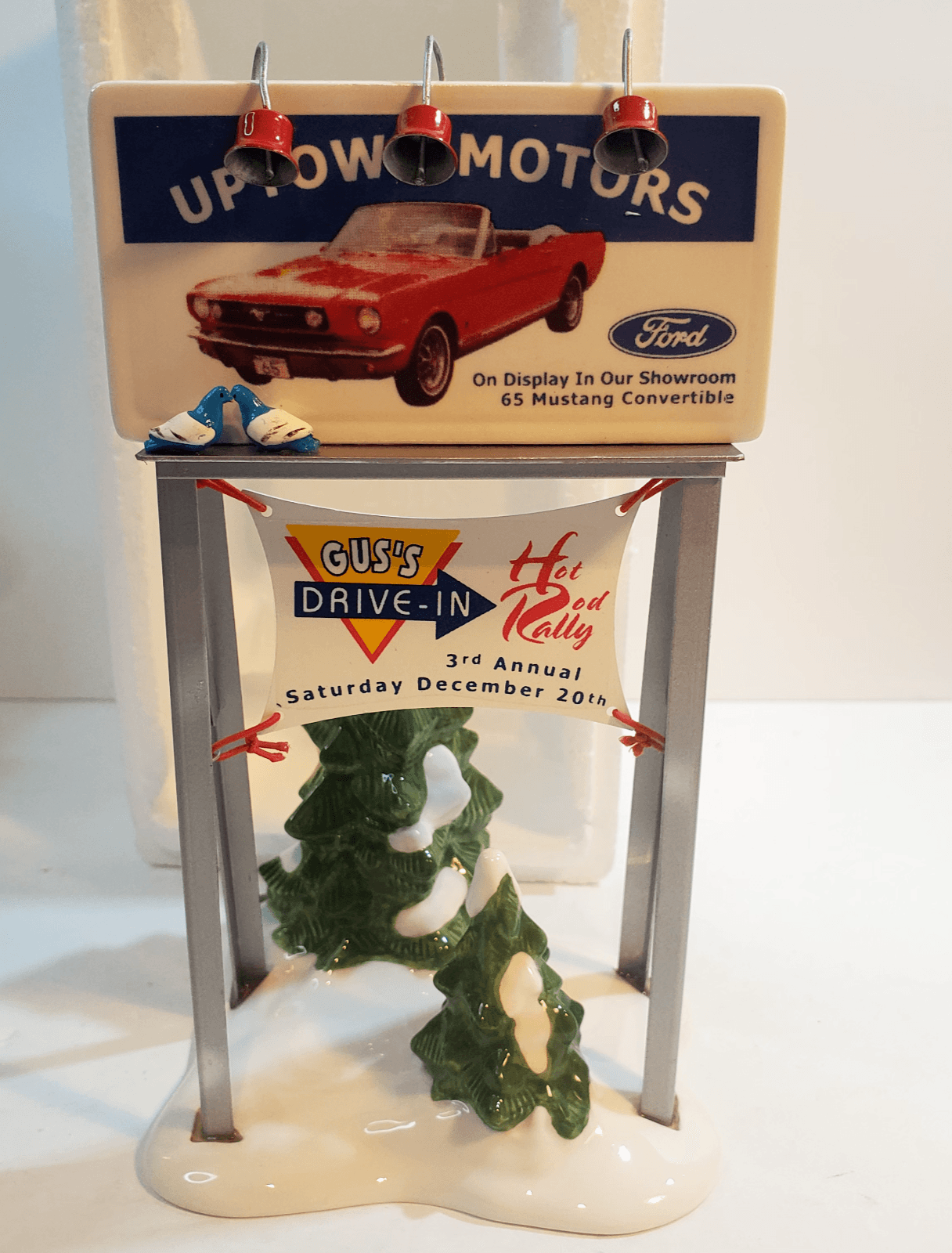 Department 56 Snow Village Accessory Ford Uptown Motors Sign Hot Rod Rally 52780 - Thumbnail 5