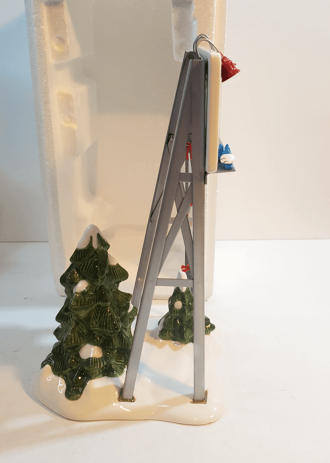 Department 56 Snow Village Accessory Ford Uptown Motors Sign Hot Rod Rally 52780 - Thumbnail 8