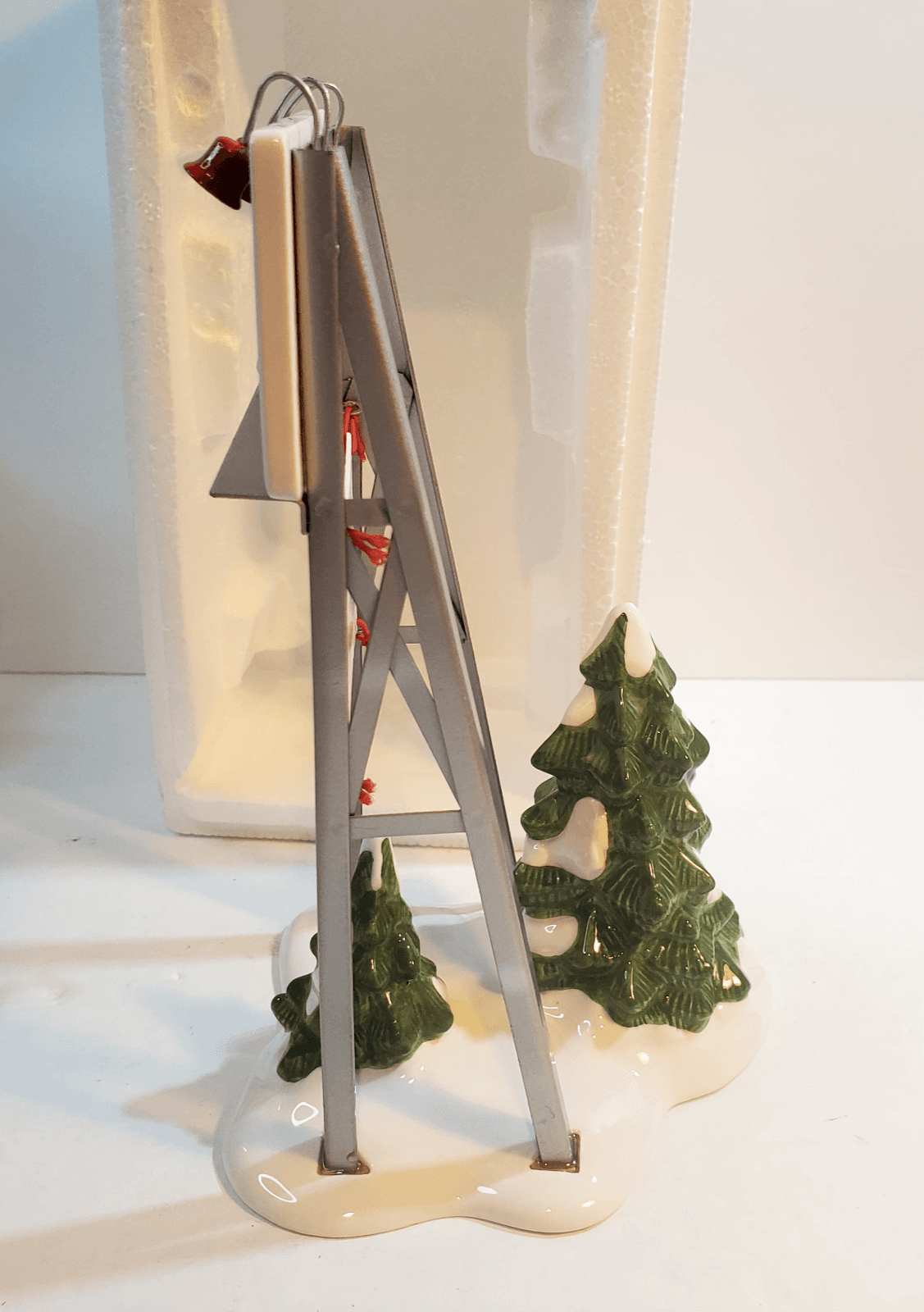 Department 56 Snow Village Accessory Ford Uptown Motors Sign Hot Rod Rally 52780 - Thumbnail 10