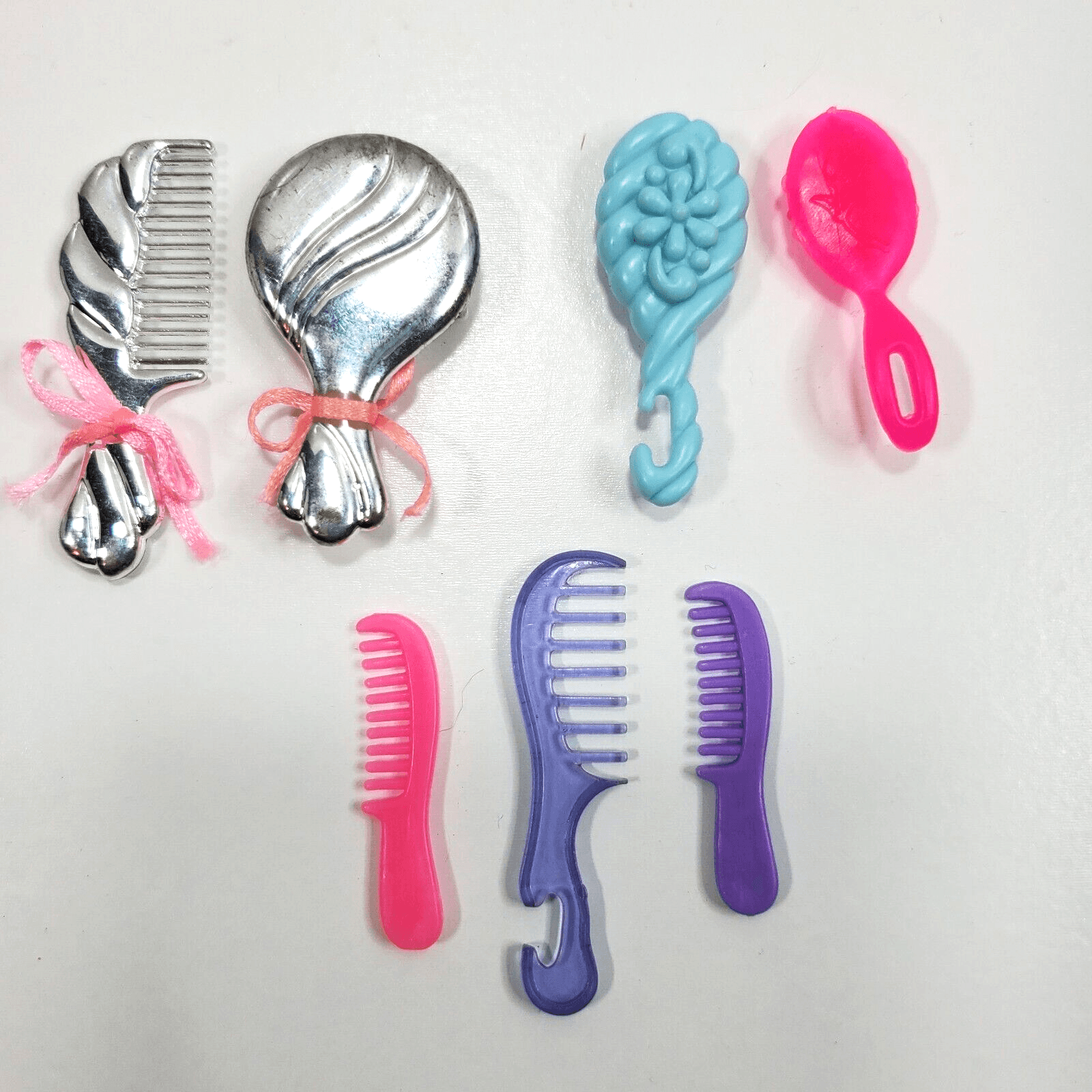 Vtg 90's Mattel Barbie & Friends Doll Hair Accessory Lot of 7 Brush Comb #216 - Thumbnail 6