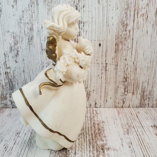 Vintage Windsong Angel by Roman Figurine 85779 Angel Holding Bird and Flowers - Thumbnail 3